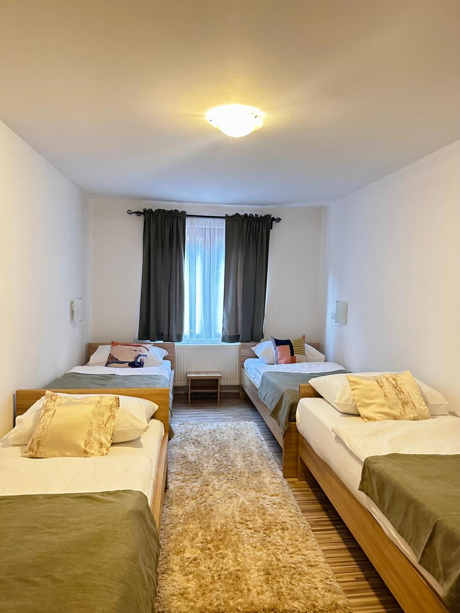 Motel Stovrela 카진 외부 사진